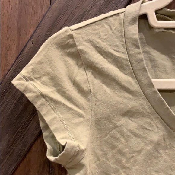 lt green Gap stretch V-neck short sleeve tee, XS - Picture 3 of 9
